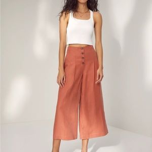 Aritzia Wilfred Wander linen blend orange wide leg cropped pants